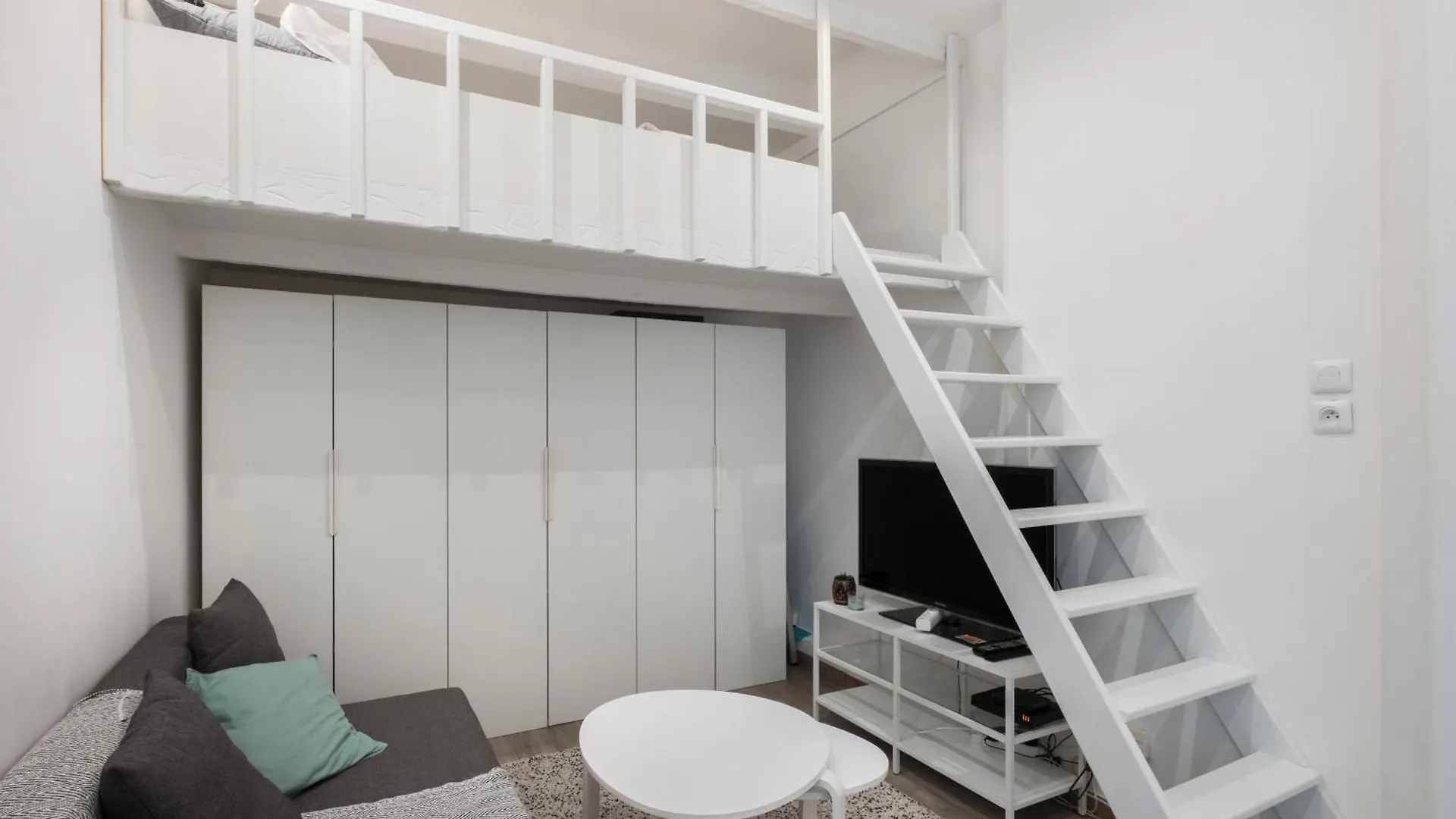 Le Rossi Superbe Appartement Nice Apartment